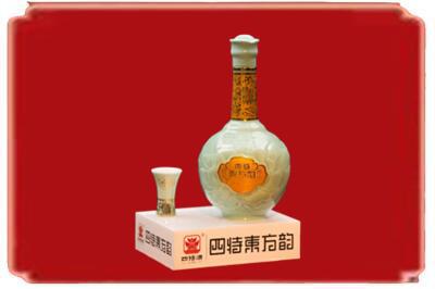 昆明富民县烟酒回收四特酒.jpg